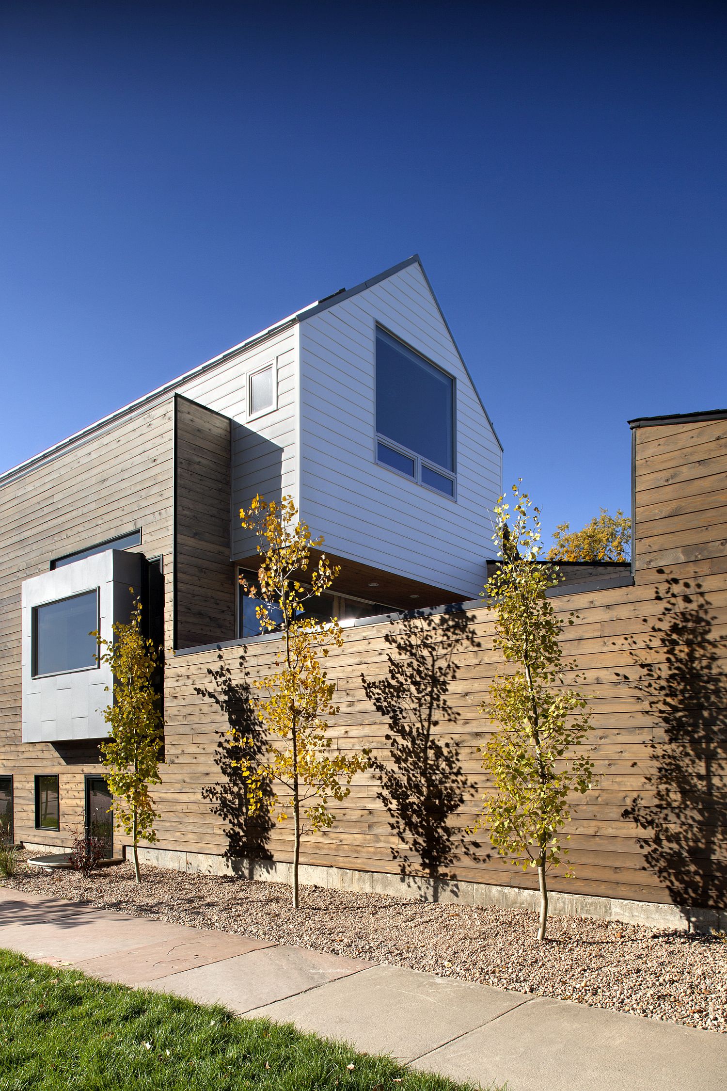 New elevated presence of the home keeps out street noise