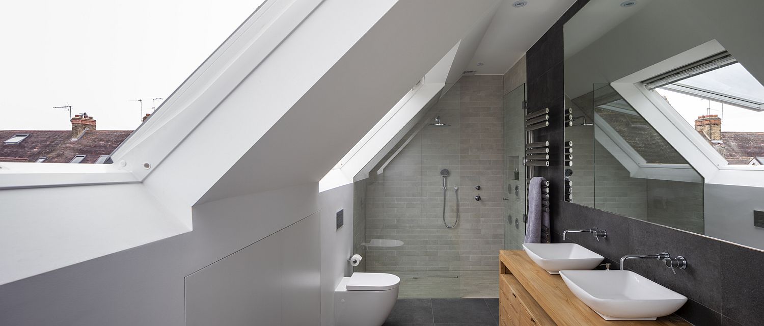 Skylights-bring-ventilation-into-the-attic-bathroom-with-ease
