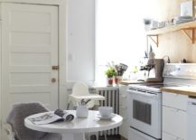 Tiny-Scandinavian-style-kitchen-in-white-in-the-corner-217x155