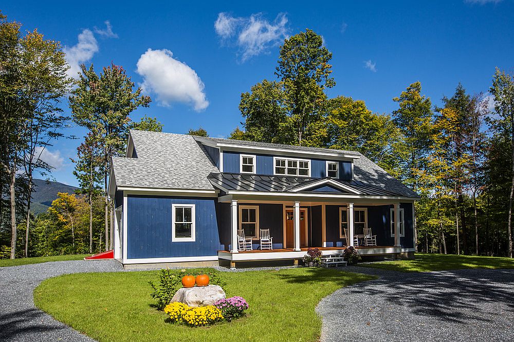 Traditional exterior in navy blue and gray is a showstopper