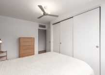 Turning-the-small-bedroom-into-a-space-savvy-setting-by-using-white-217x155