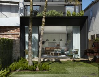 This Neglected Post-War Bondi House Gets a Modern makeover with Roof Garden