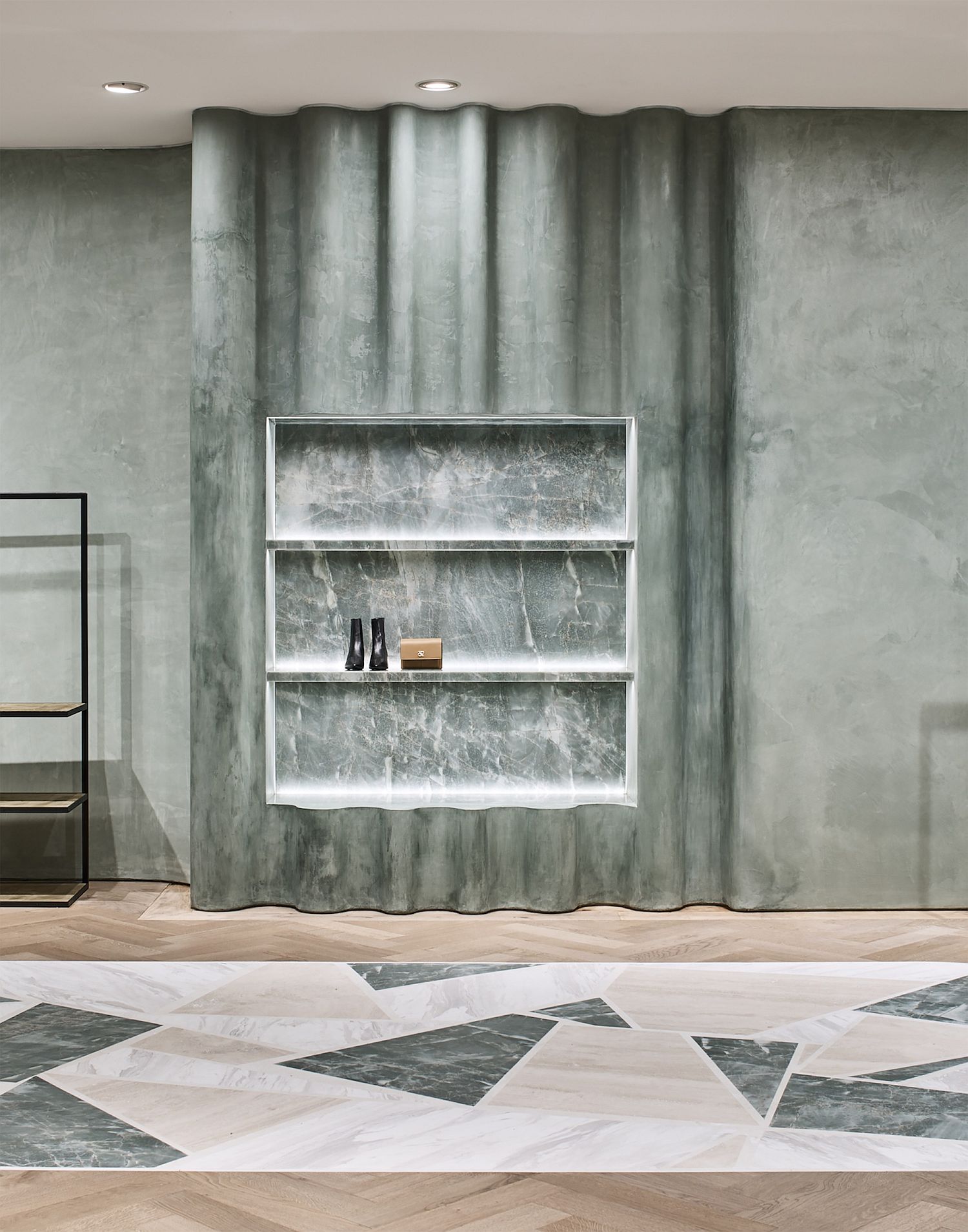 Luxurious European materials and finishes shape gorgeous retail outlet