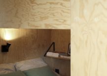 Smart-bunk-bed-design-inside-the-prefab-cabin-217x155