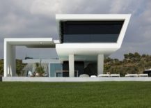 Striking-modern-design-of-the-H3-house-gives-it-a-unique-facade-217x155