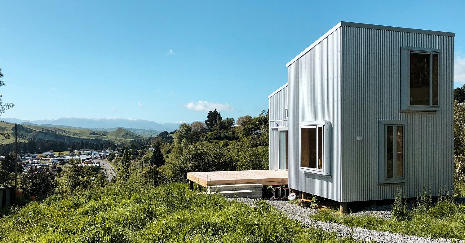 Tiny cabin in the hills in Taihape, New Zealand provides an idyllic escape