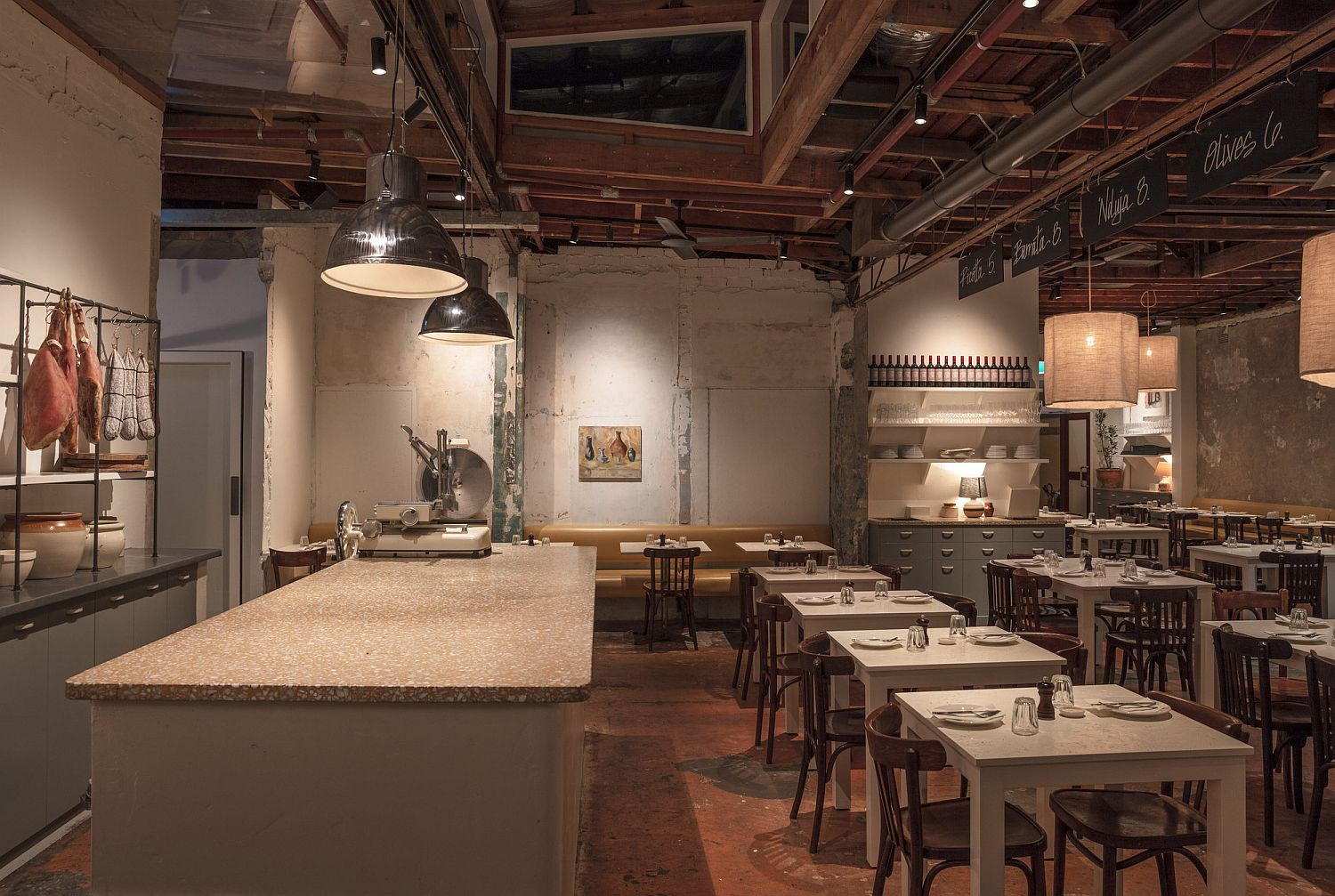 Tottis-Restaurant-in-Bondi-mixes-the-old-with-the-new