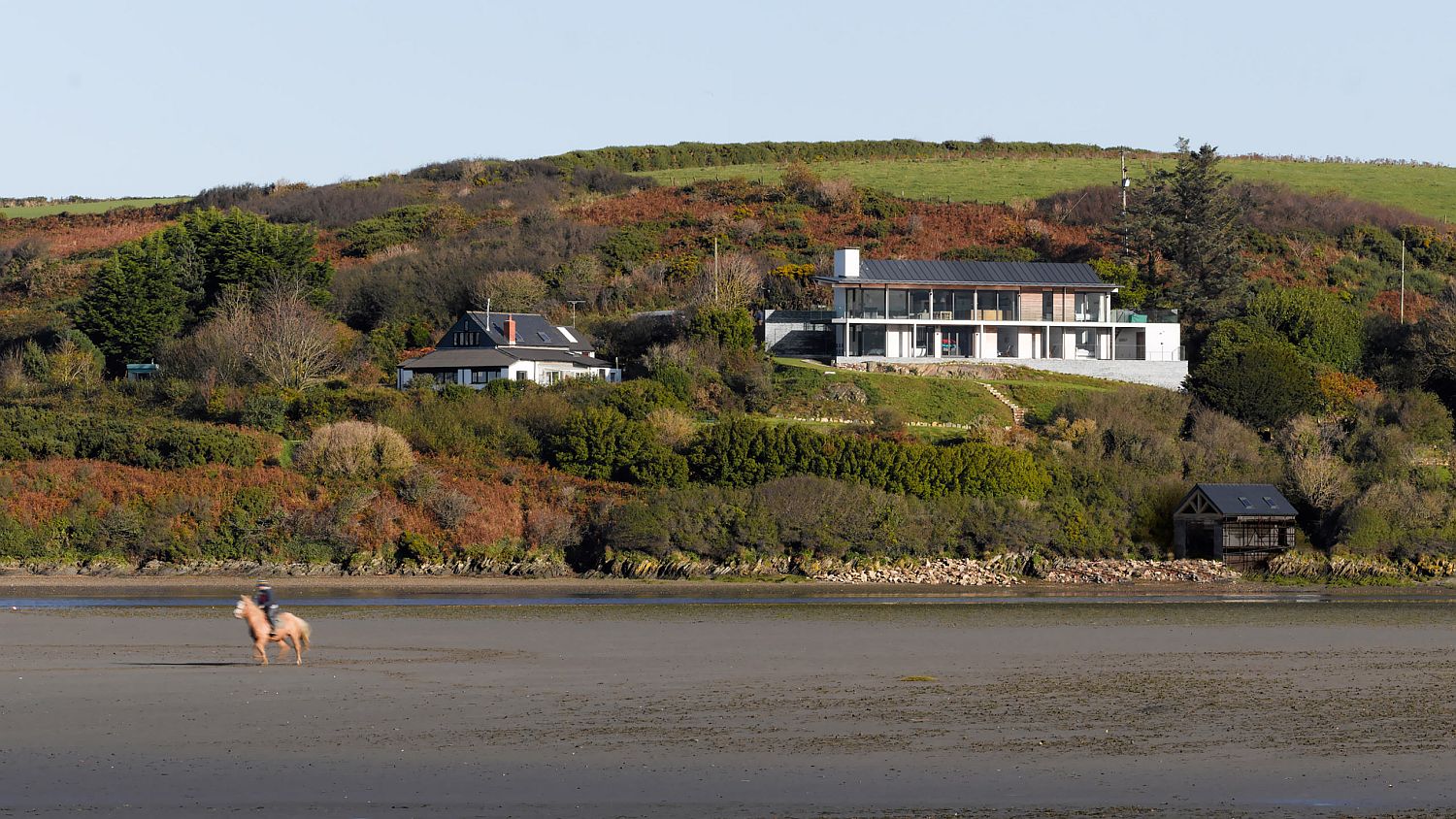 Awesome natural beauty along with a wide estuary and sea await at this home in Wales