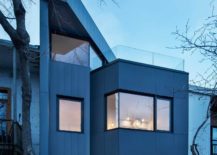 Blue-rear-facade-of-the-contemporary-residence-in-Canada-217x155