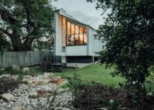 Curated-and-elegant-backyard-of-the-Yeronga-House-in-Brisbane-217x155