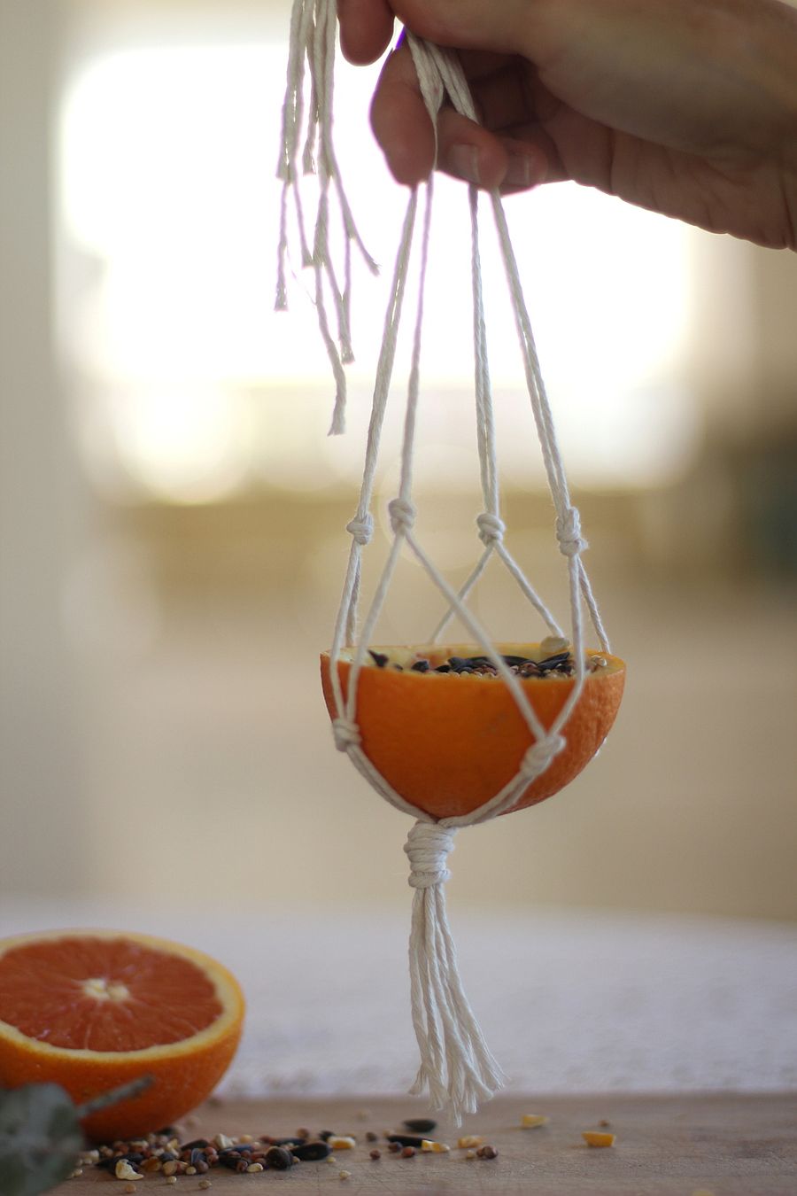 Easy-to-craft-Macrame-and-Orange-DIY-Bird-Feeder