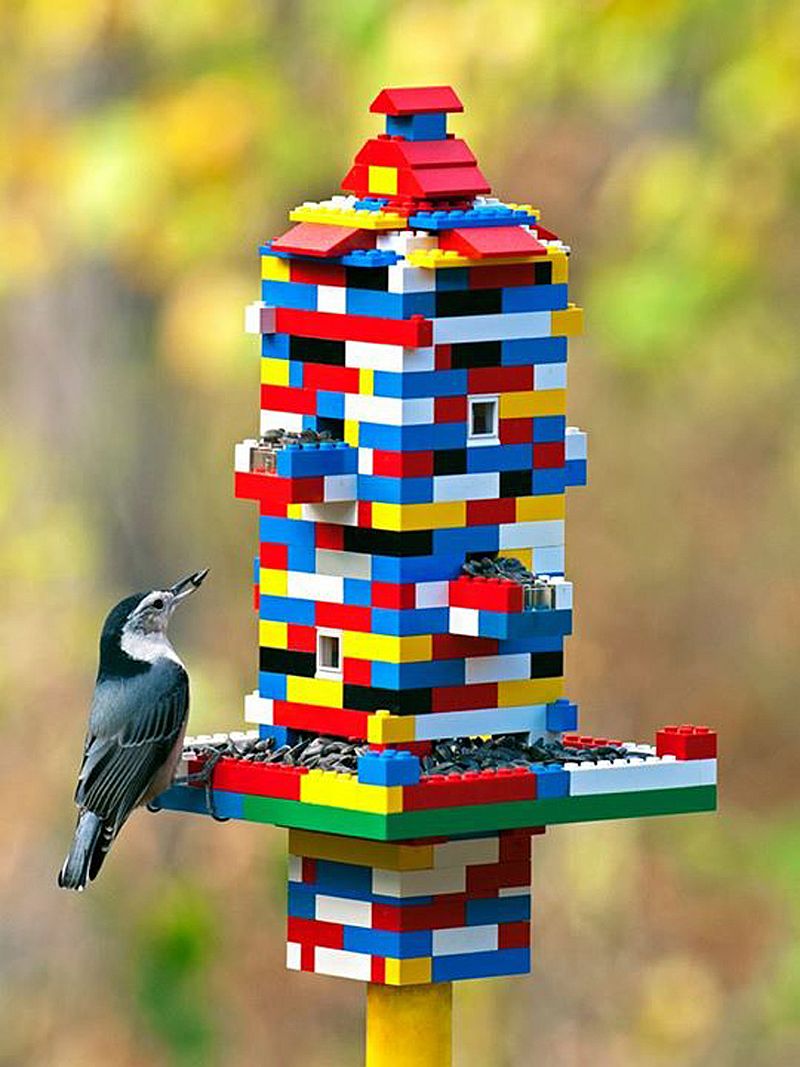 LEGO bird feeder for those who love color and flight!