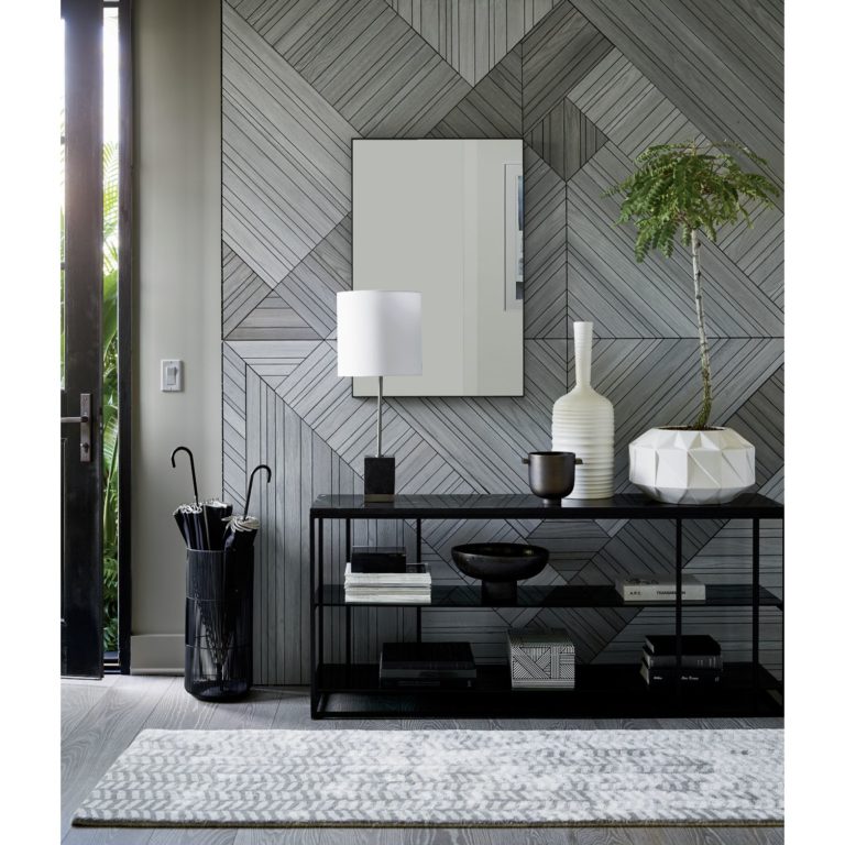 Tips for Decorating a Console Table in an Entryway Decoist