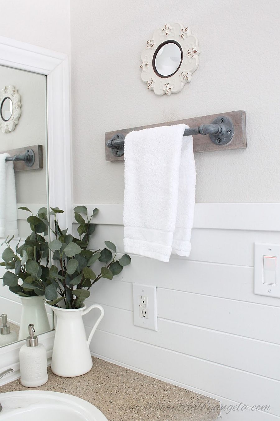 DIY industrial style towel rack with pipe for the small bathroom