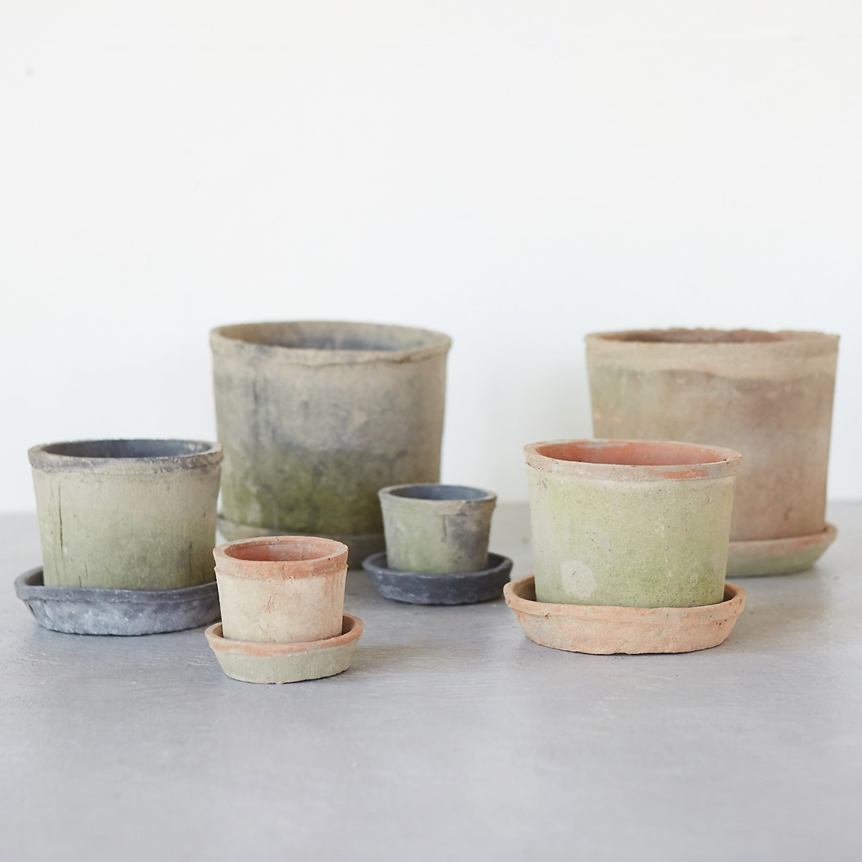 Earth-fired-pots-and-saucers-from-Terrain