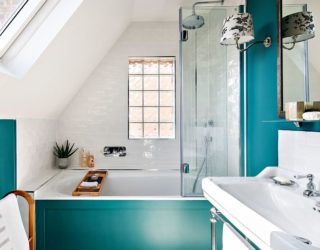 25 Cool Bathroom Color Trends for Summer and Beyond