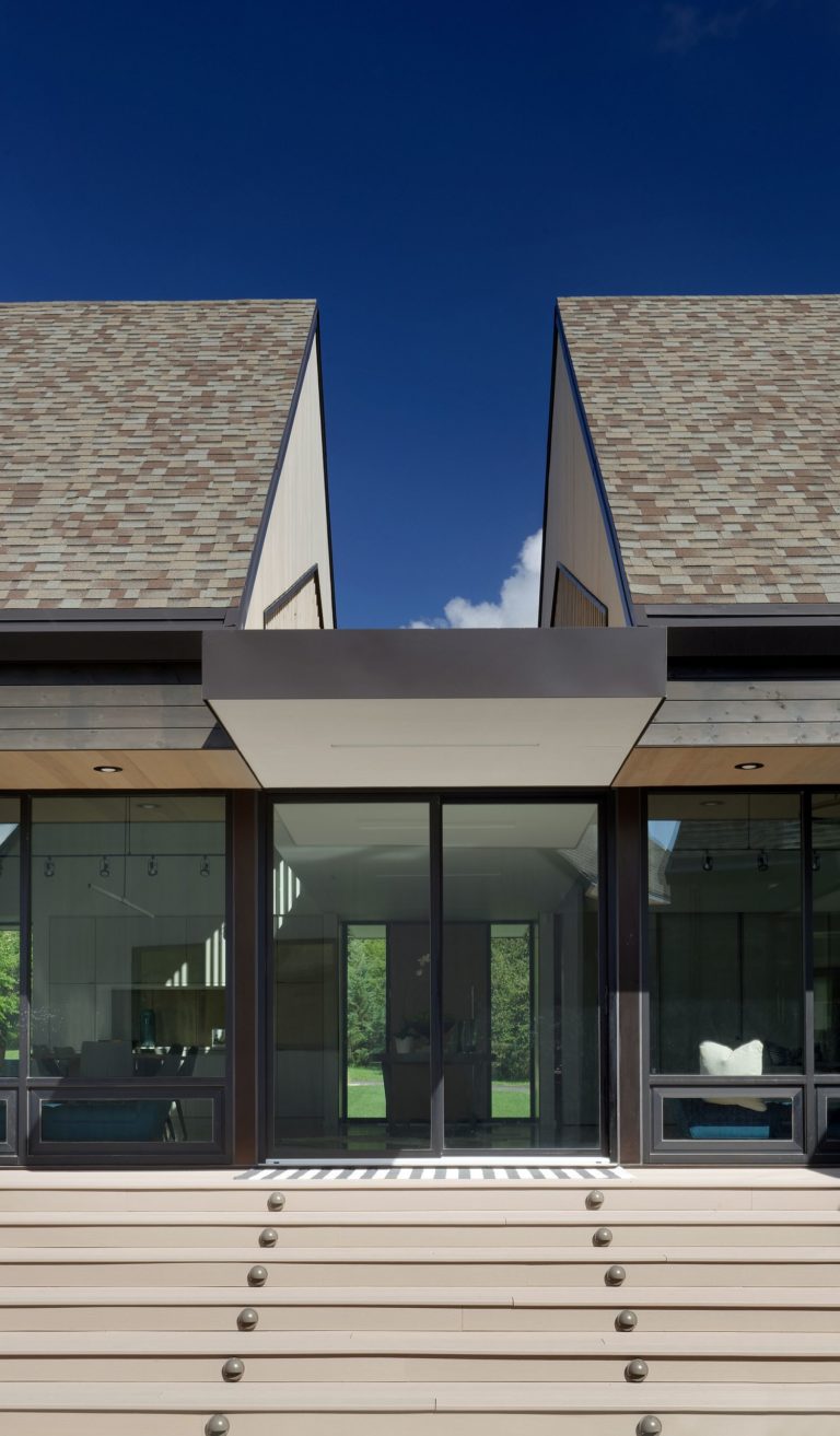 gable roofs originate from