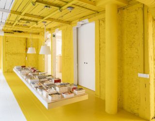 Amazing Use of Yellow for Office Interior: Meeting Space in Madrid