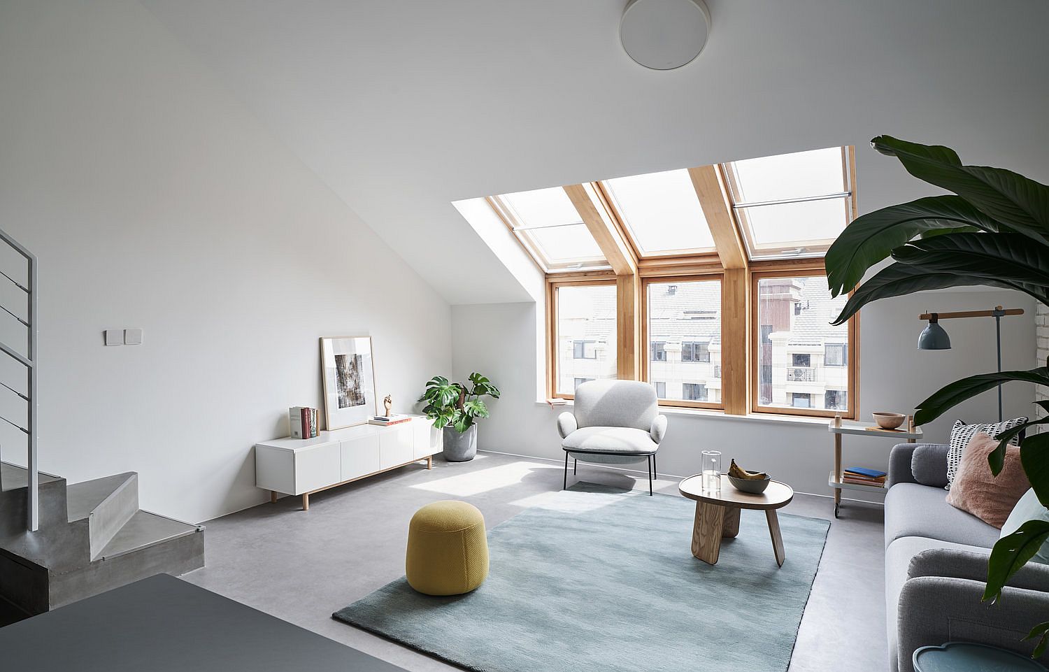 Minimal living room has a Scandinavian style about it