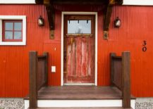 Modern-farmhouse-entry-with-plenty-of-color-and-textural-charm-217x155