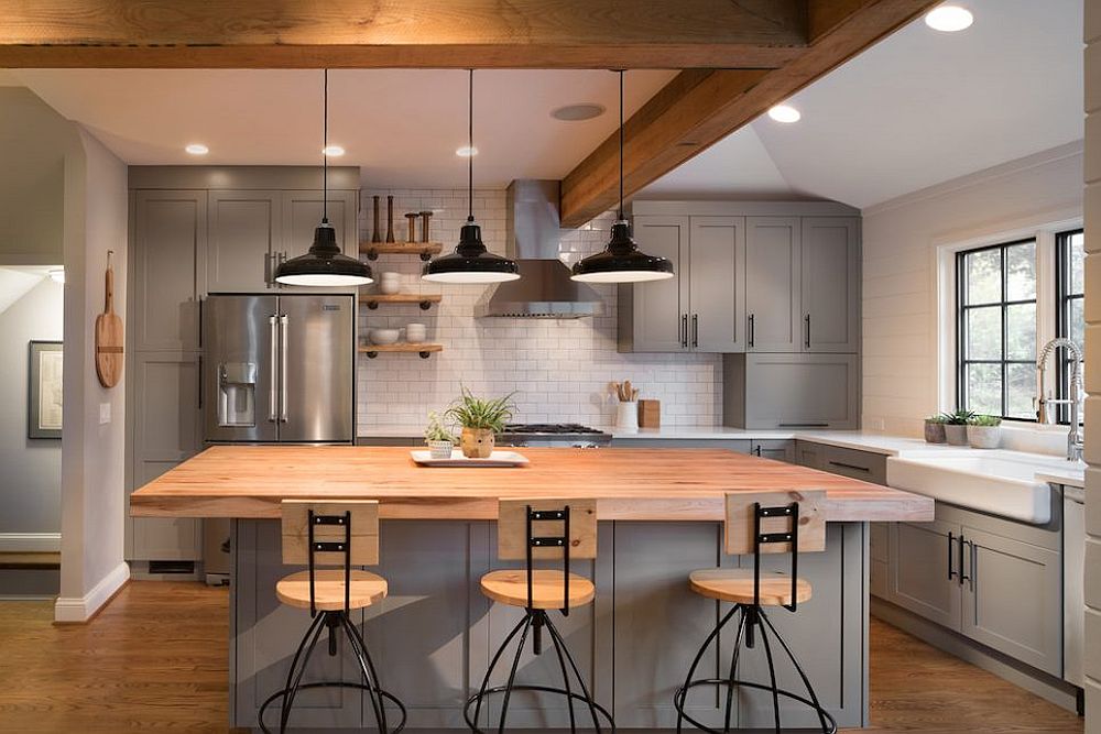 Encimera de madera para la llamativa cocina en gris y blanco