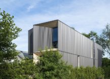 Dashing-contemporary-exterior-of-the-Tessaract-home-in-gray-217x155