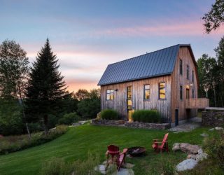 Amazing Makeover: 100-Year-Old Barn Turned into a Beautiful Modern Home in Quebec