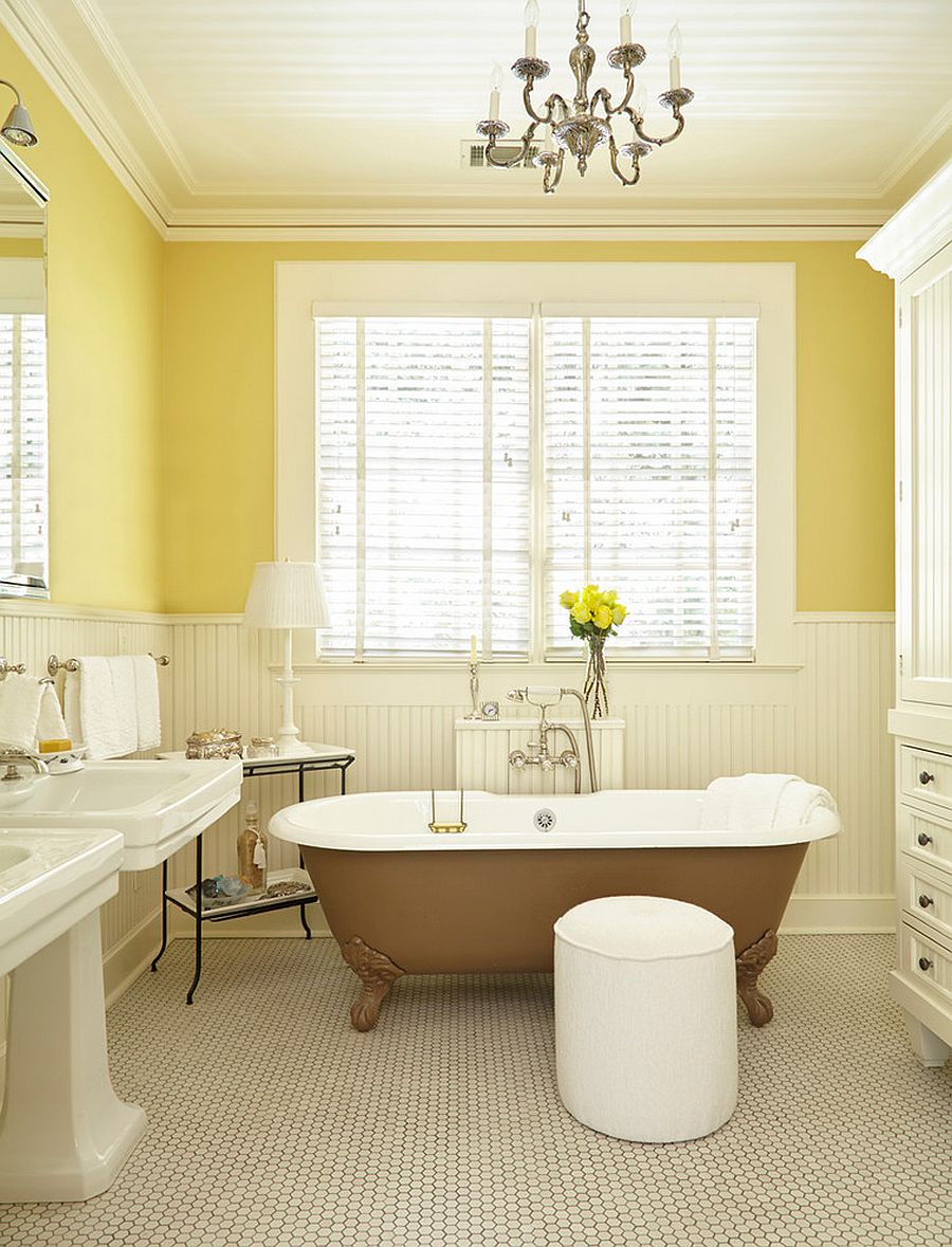 Beautiful-and-cozy-bathroom-in-yellow-and-white-with-transitional-style