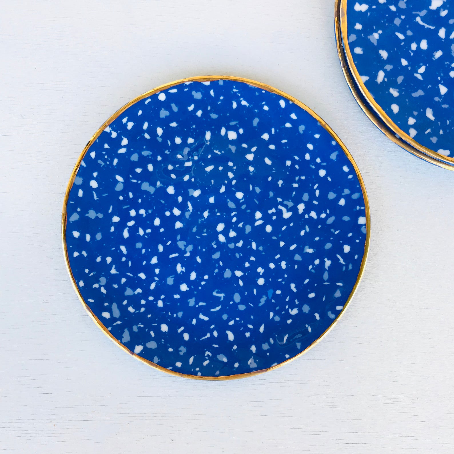 Blue-terrazzo-porcelain-plates-from-Etsy-shop-Urban-Pottery-Studio