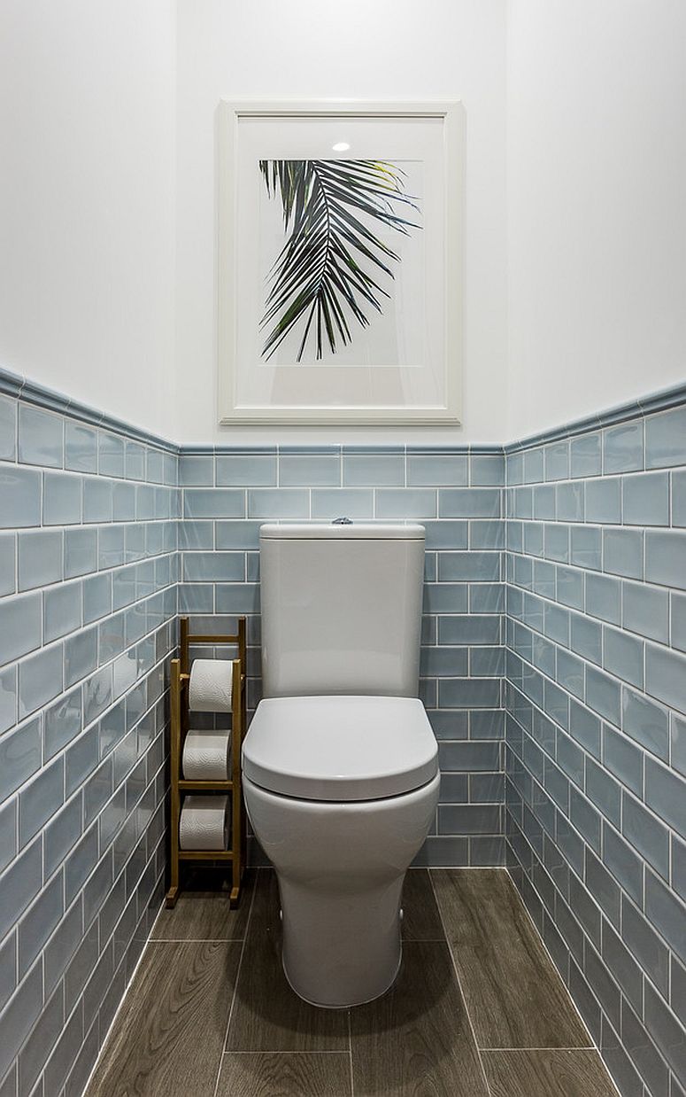 Bluish-gray-tiles-for-the-small-coastal-themed-powder-room