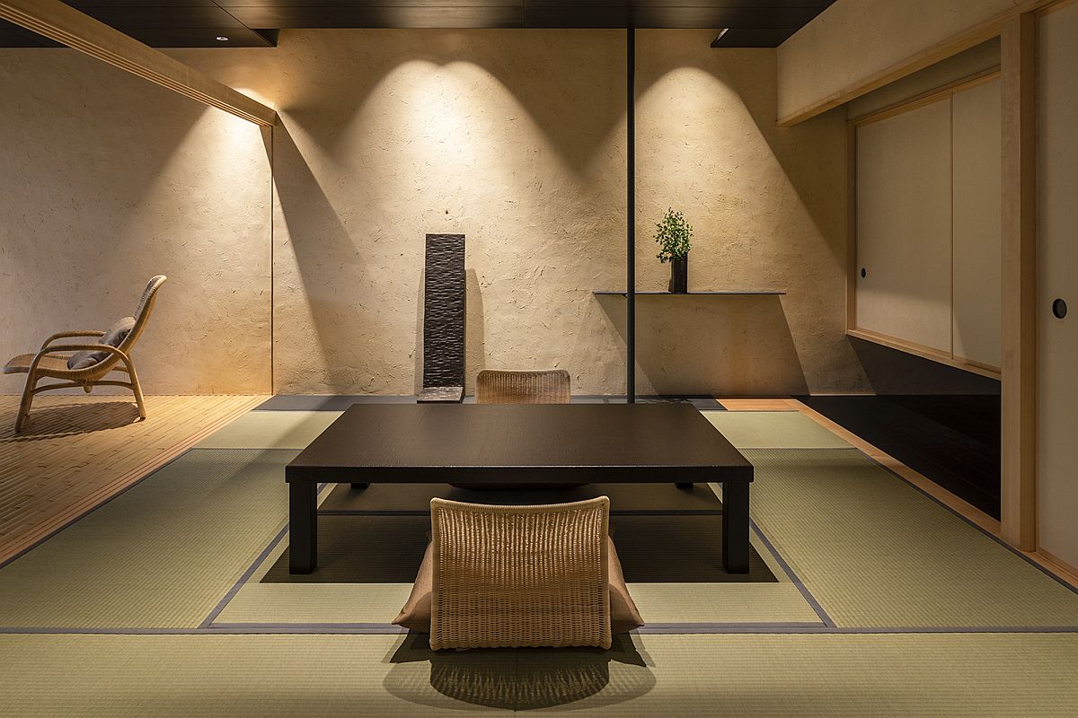 Relaxing-and-innovative-interior-of-the-Japanese-home-aimed-to-revitalize-your-mind-and-body
