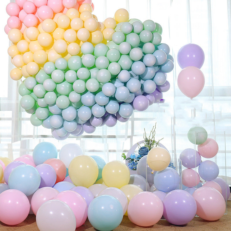 Balloon-heart-in-pastel-shades