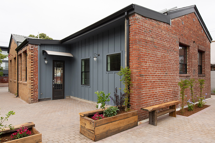 Magnolia-Firehouse-Exterior-View-from-Backyard-1