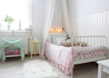 Shabby-chic-kids-bedroom-in-white-with-pastel-accents-all-around-217x155