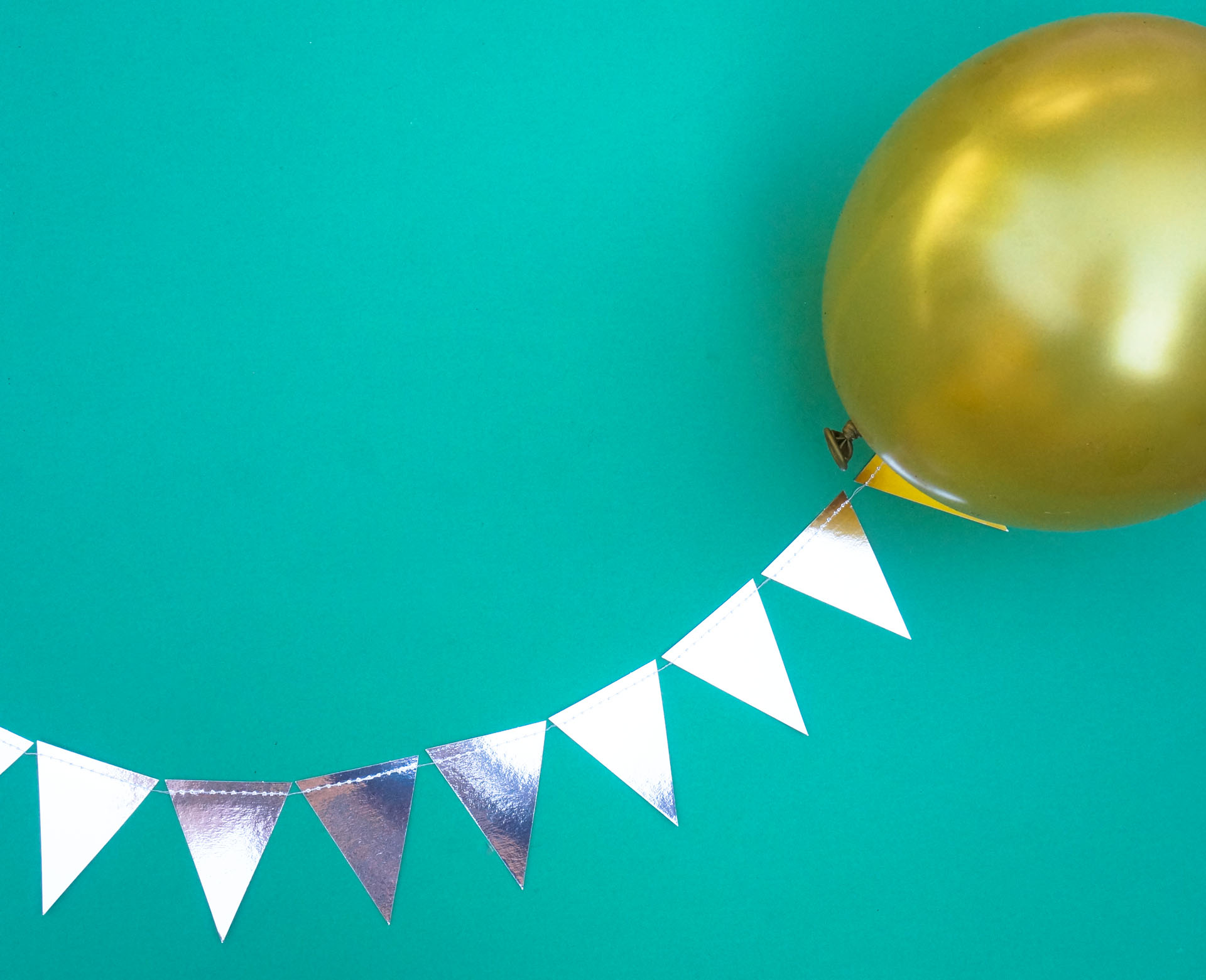 Silver triangle garland