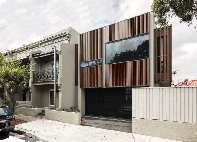 This Home Abandoned for 20 Years in Sydney Finds New Life with Smart ...