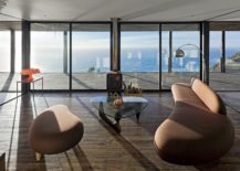 Awesome-living-room-overlooks-the-ocean-even-as-it-offers-adequate-privacy-217x155