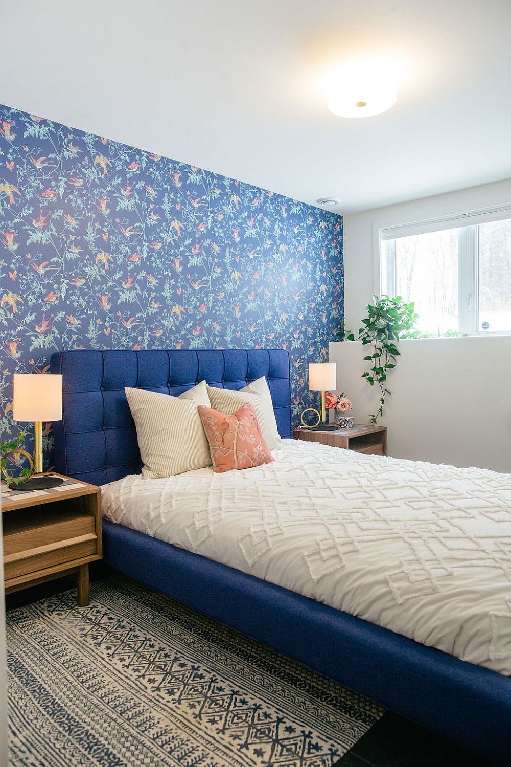 Beautiful-blue-bedroom-with-contemporary-style-and-bright-lighting