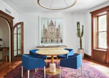 Beautiful-rug-adds-to-the-color-scheme-of-thise-dining-roo-in-New-York-City-home-217x155