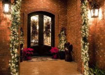 Christmas-decorating-and-lighting-ideas-for-the-traditional-porch-217x155