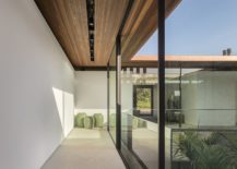 Covered-walkways-and-patios-aroundthe-Brazilian-home-217x155