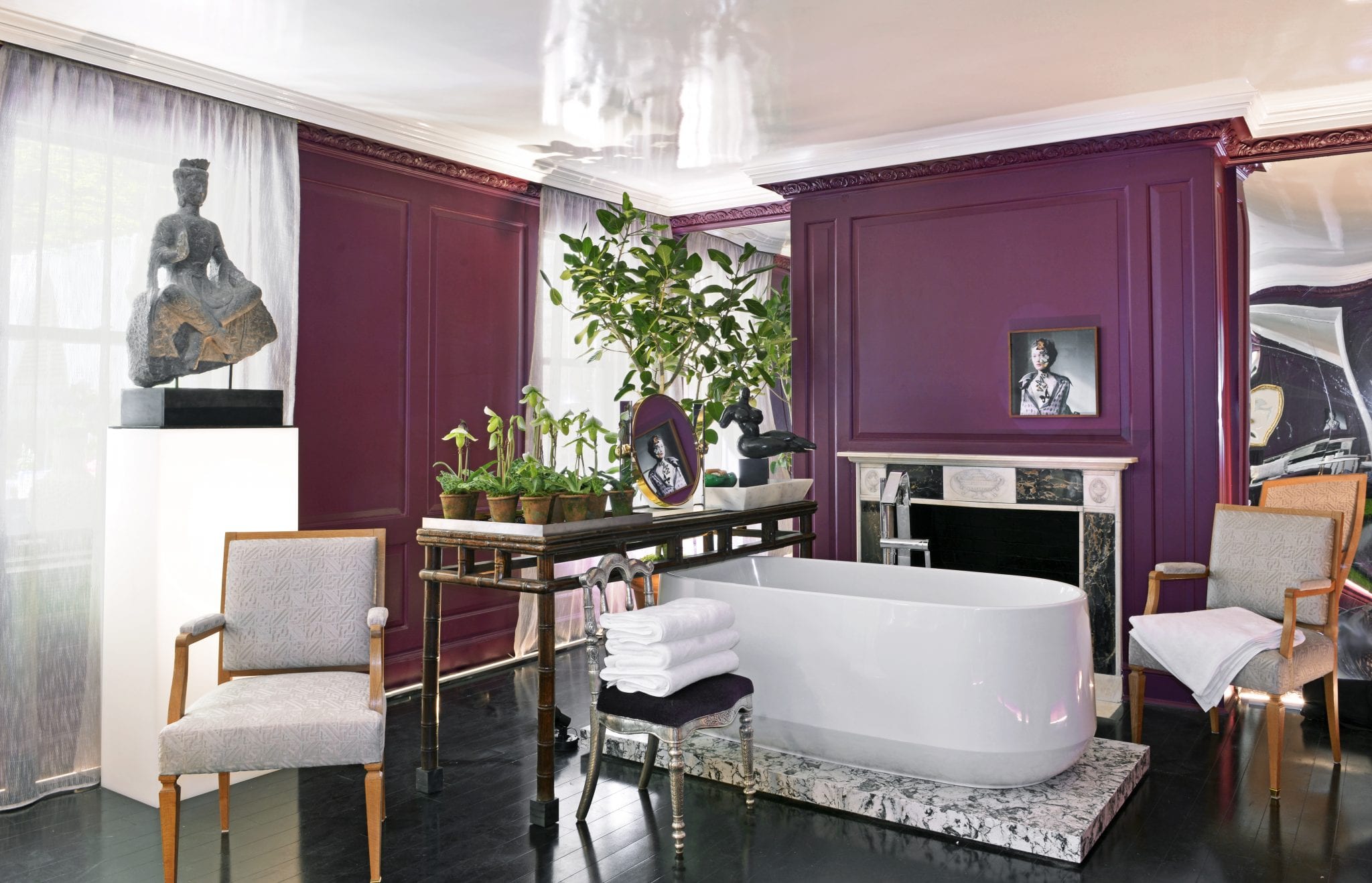 Benjamin Moore Dark Burgundy Vicente Wolf Associates