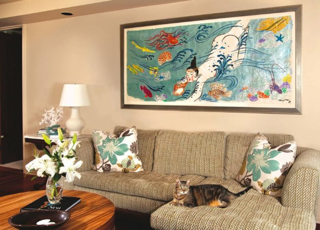 Simply Stunning: 25 Brilliant Ways to Add Color Using Wall Art