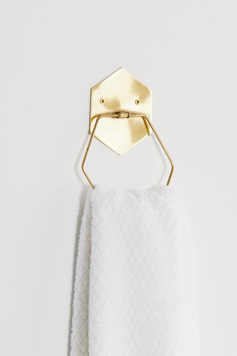 Hexagon towel bar in gold