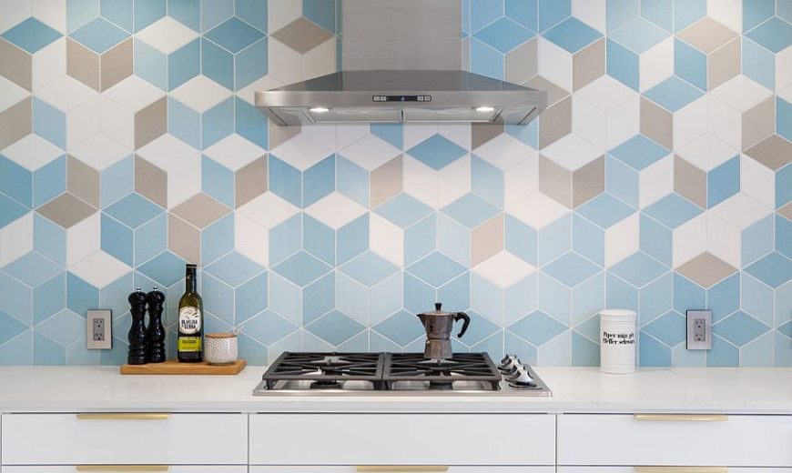25 Stunning New Kitchen Backsplash Ideas: Marble, Lively and Glassy!