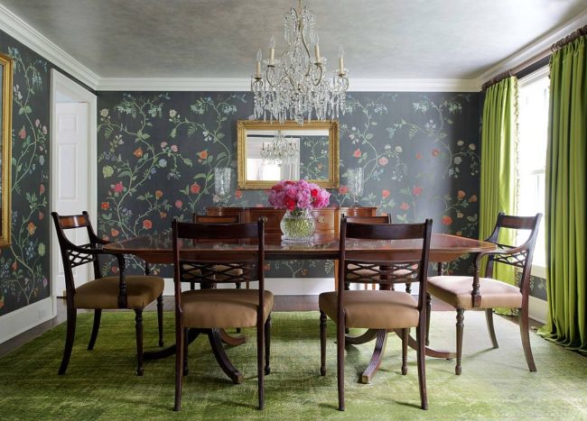 Festive Shopping: 15 Colorful Dining Room Rugs that Make a Difference ...