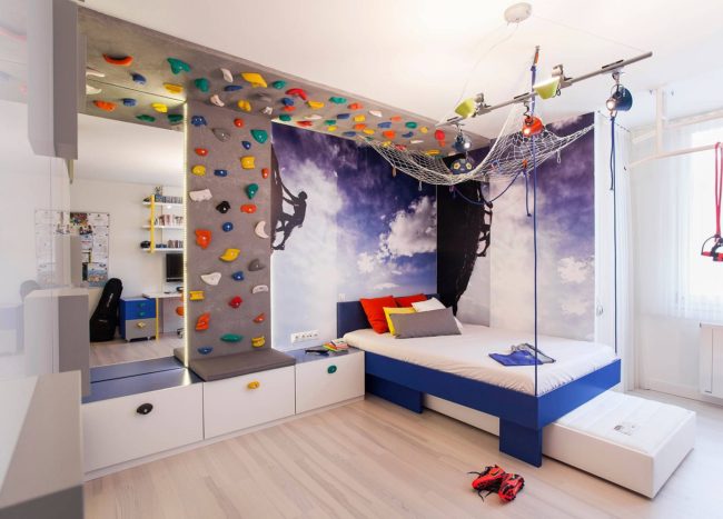 Creative Climbing Walls For The Kids’ Rooms: A More Active Home 