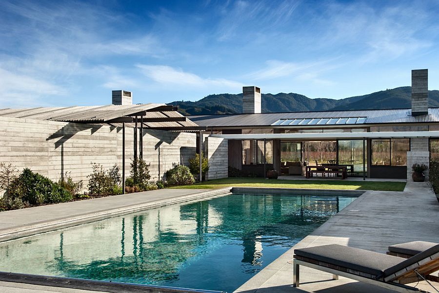 Pool-area-garden-and-the-covered-patio-outside-the-Wairau-Valley-House
