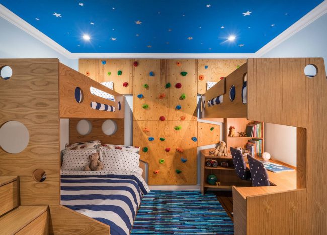 Creative Climbing Walls For The Kids Rooms A More Active Home   Small And Space Savvy Kids Bedroom Design With Blue Ceiling Bunk Beds And Climbing Wall 650x467 