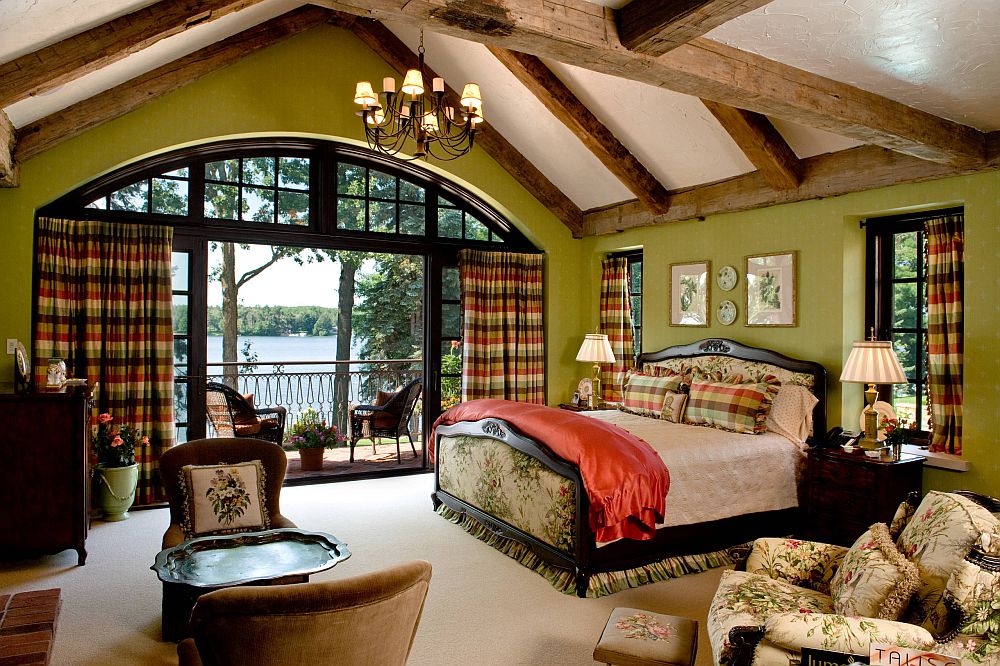 Stunningly-spacious-Mediterranean-style-bedroom-in-green-with-a-comfy-ambiance